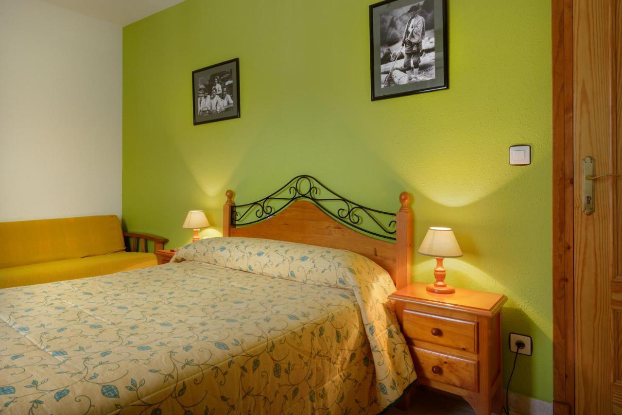 Hostal Kimboa Ansó Екстериор снимка