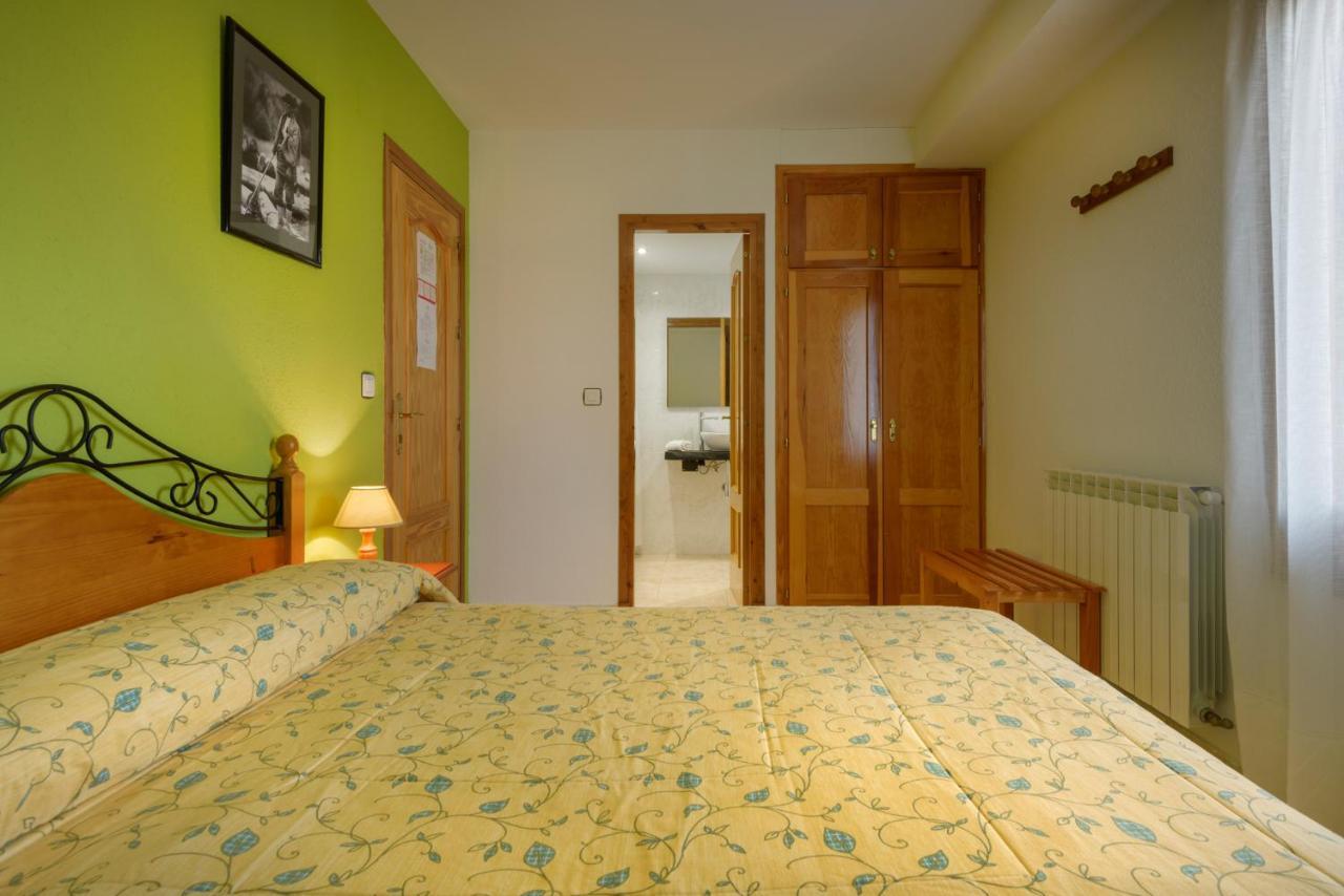 Hostal Kimboa Ansó Екстериор снимка