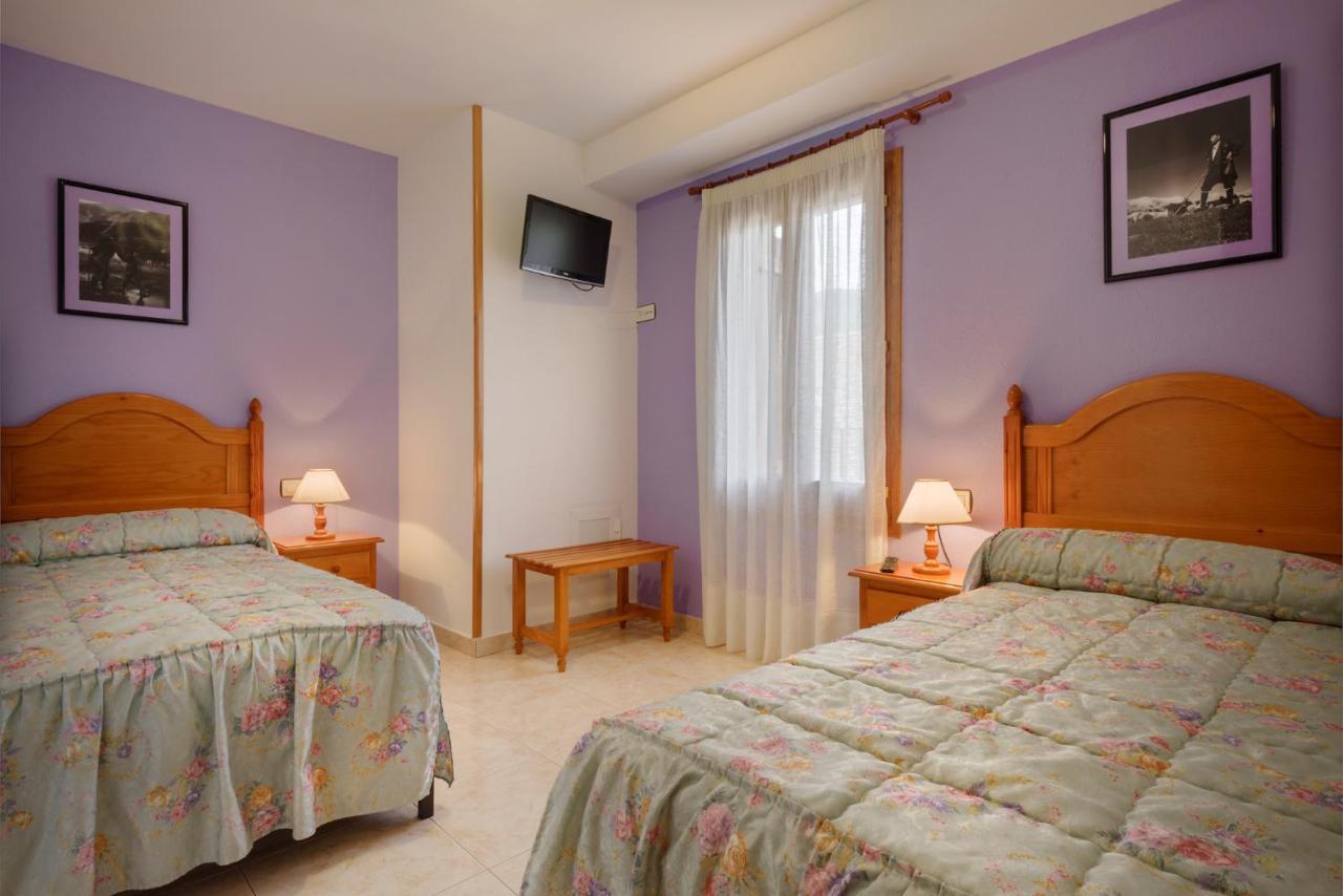 Hostal Kimboa Ansó Екстериор снимка